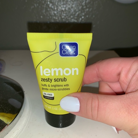 BUNDLE+FREE GIFT!2 NEW Travel Size C&C Lemon Scrub - Picture 3 of 5